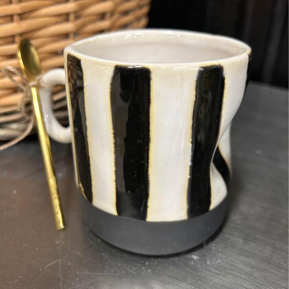 Mud Pie Stoneware Mugs with Spoons
